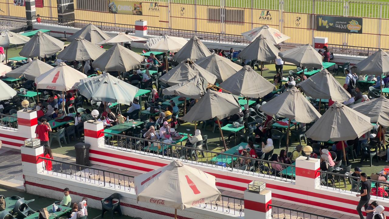 أجواء مميزة لأعضاء النادي لمؤازرة منتخب مصر أمام الأرجنتين